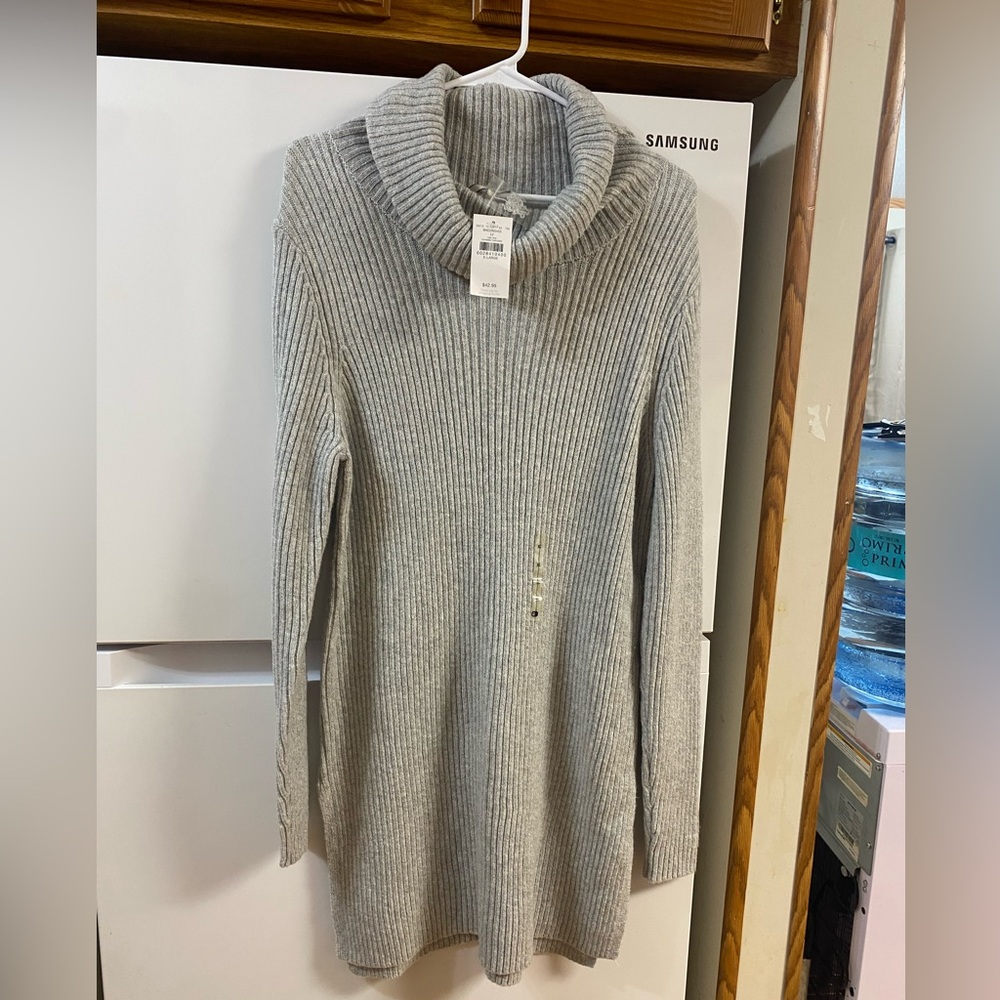 BKE Light Gray Ribbed Turtleneck Sweater
